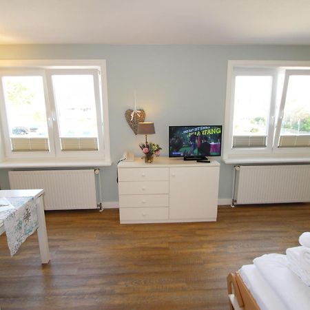 Haus Guenther - Mittelweg 1, App 1 Wenningstedt-Braderup Eksteriør billede
