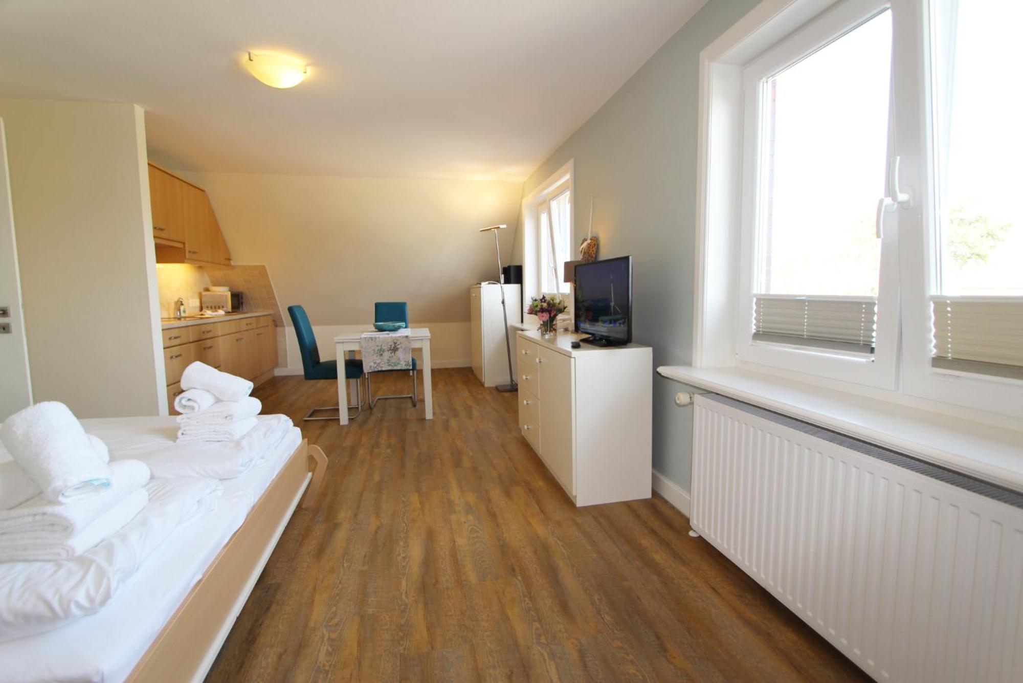 Haus Guenther - Mittelweg 1, App 1 Wenningstedt-Braderup Eksteriør billede